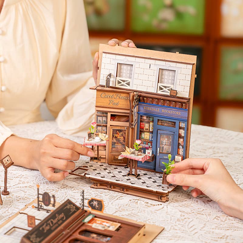TGB10 Rolife Arcade Dating DIY Book Nook Crafts Miniature