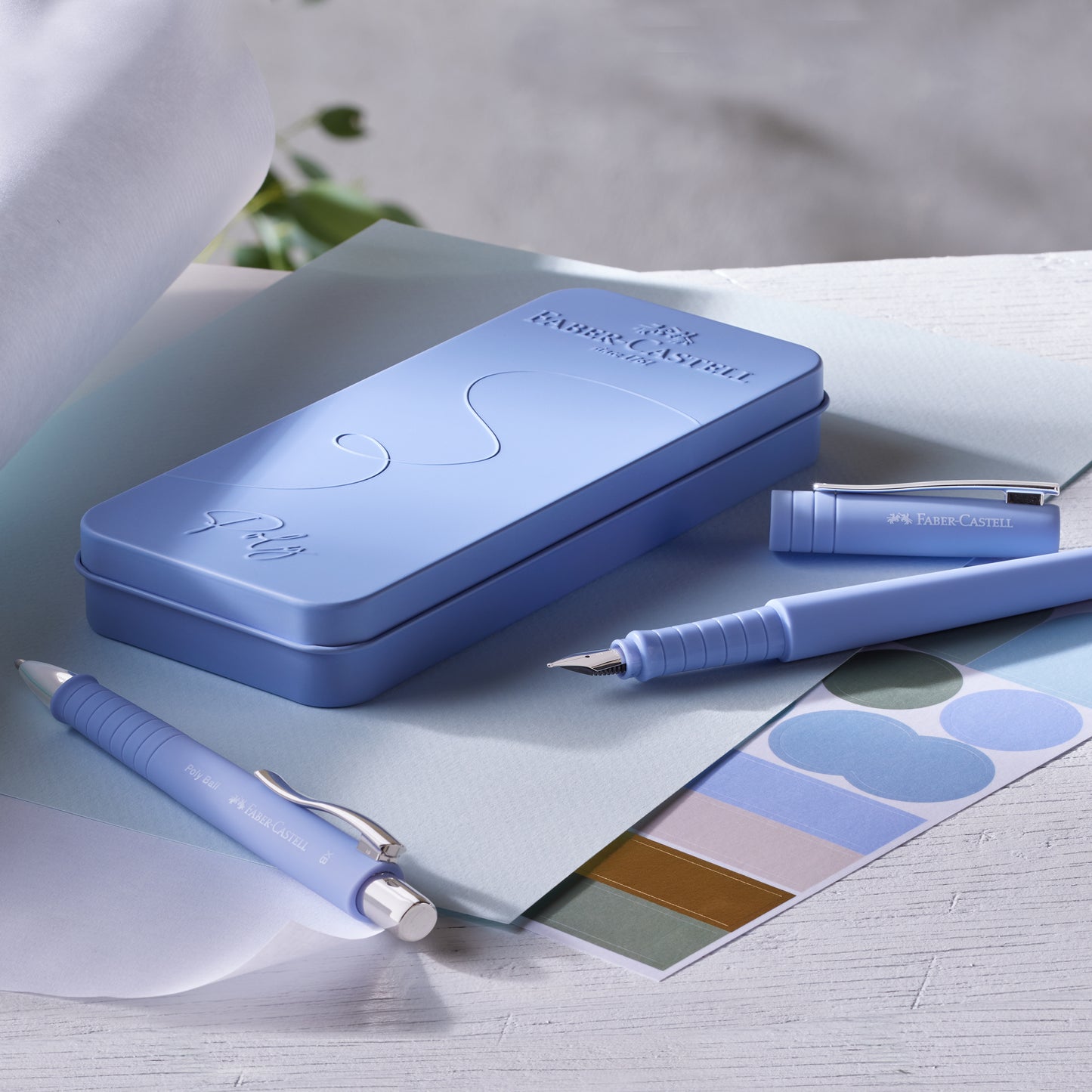 Poly Pen Fountain and Ballpoint Pen Pen Gift Set