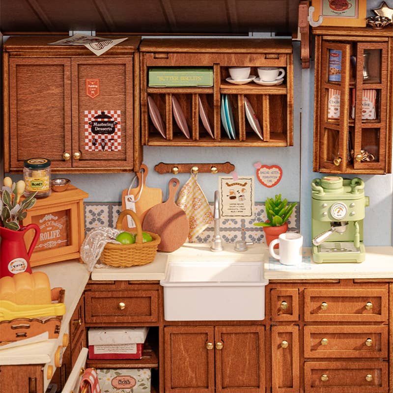 DG172 Rolife Baking Kitchen DIY Miniature House