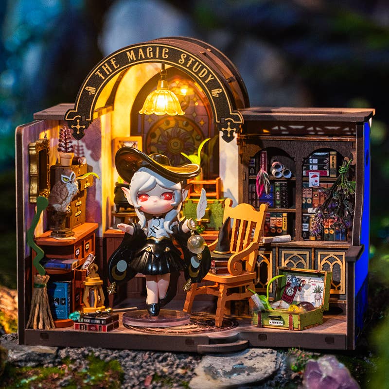 DG166 Rolife The Magic Study DIY Miniature House