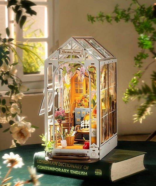 TGB06 Garden House Rolife Book Nook Kit DIY Miniature