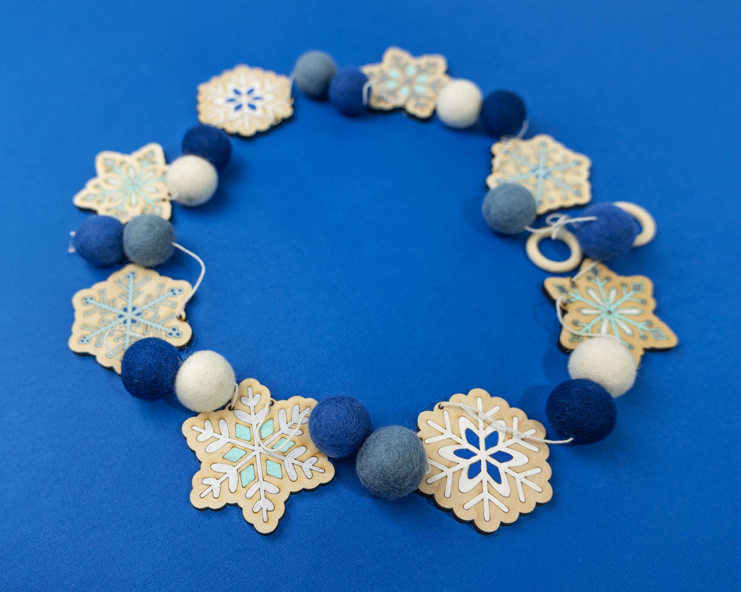 DIY Craft Kit - Snowflake Garland