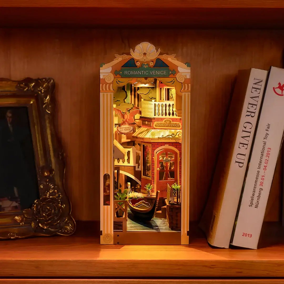 TGB08 Romantic Venice Rolife  DIY Book Nook Crafts