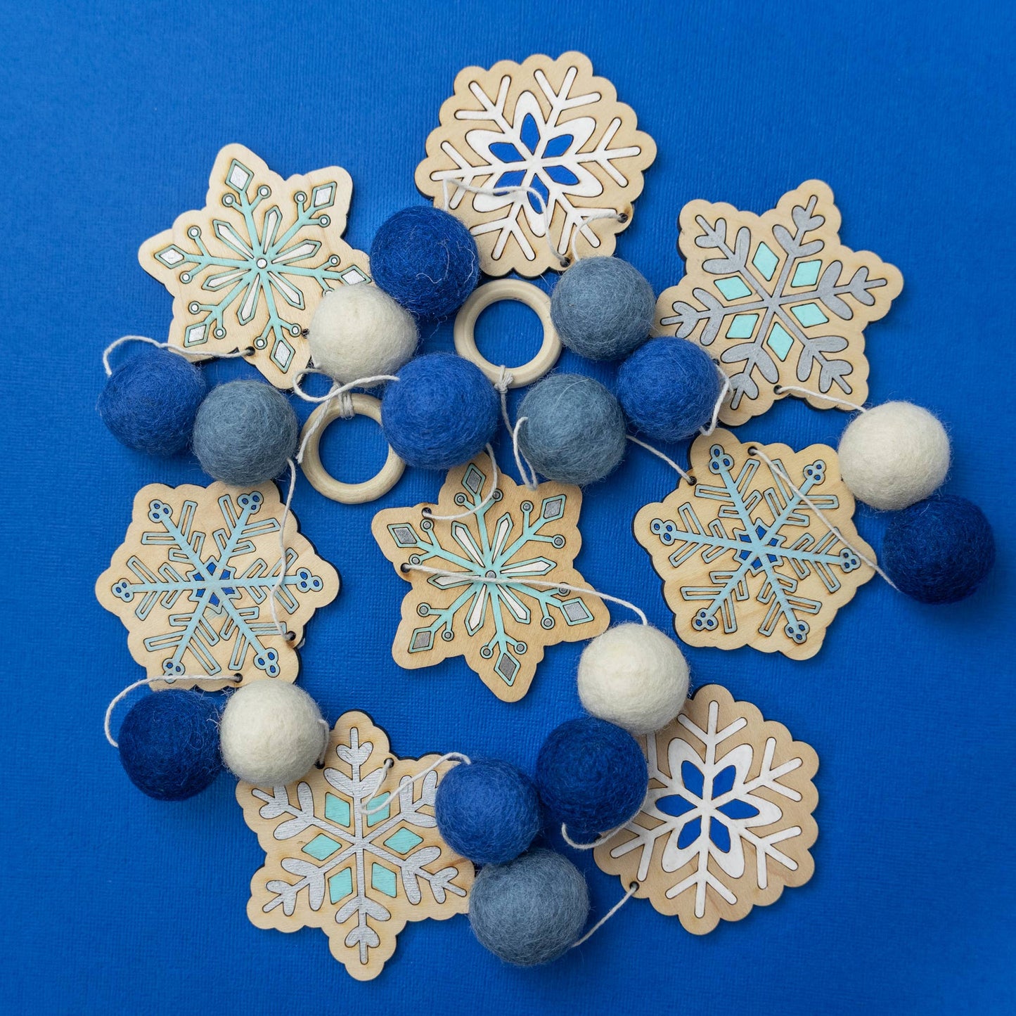 DIY Craft Kit - Snowflake Garland